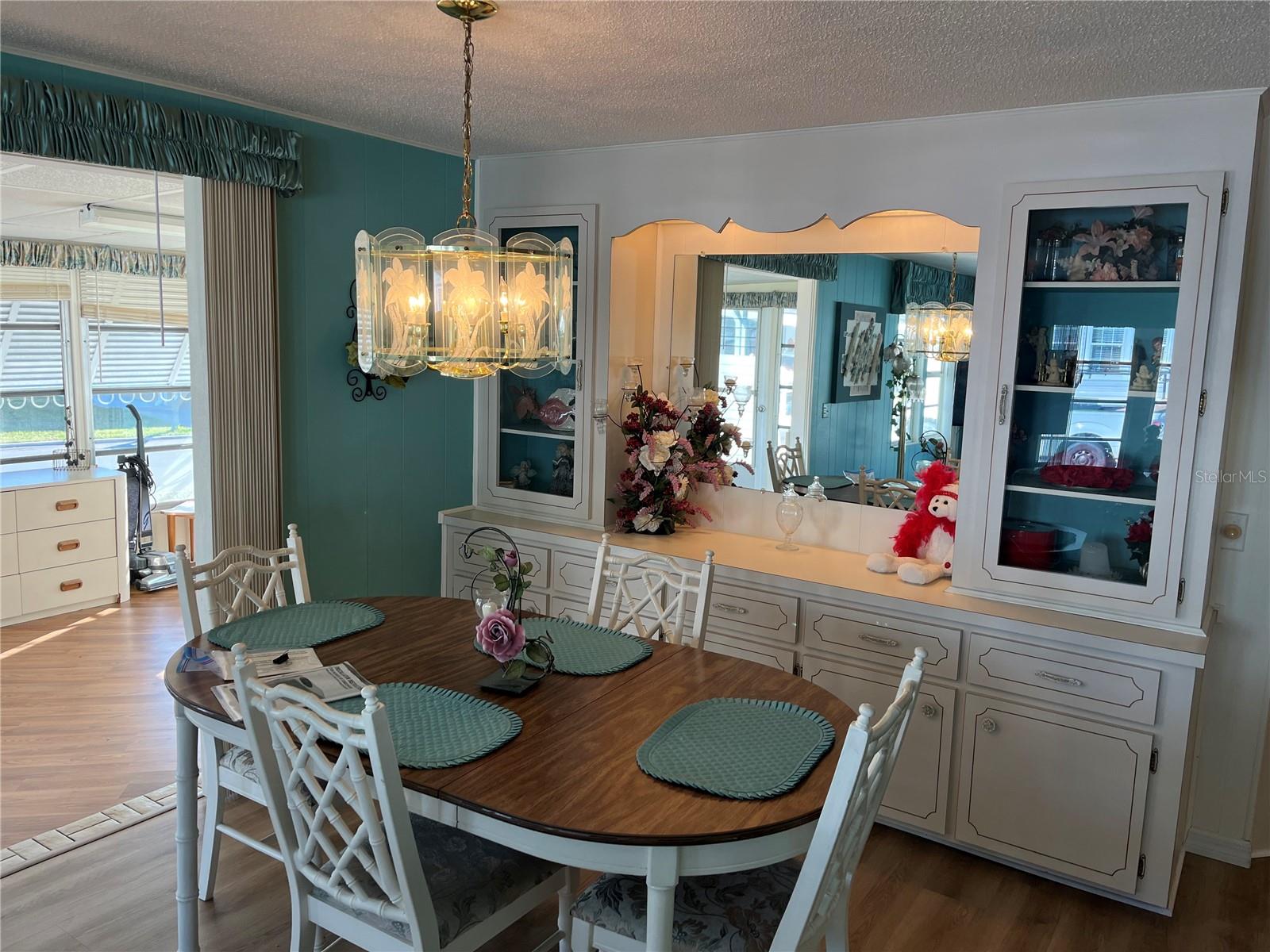 518 Cervina Dr N, Venice, FL 34285 — photo 17 of 49