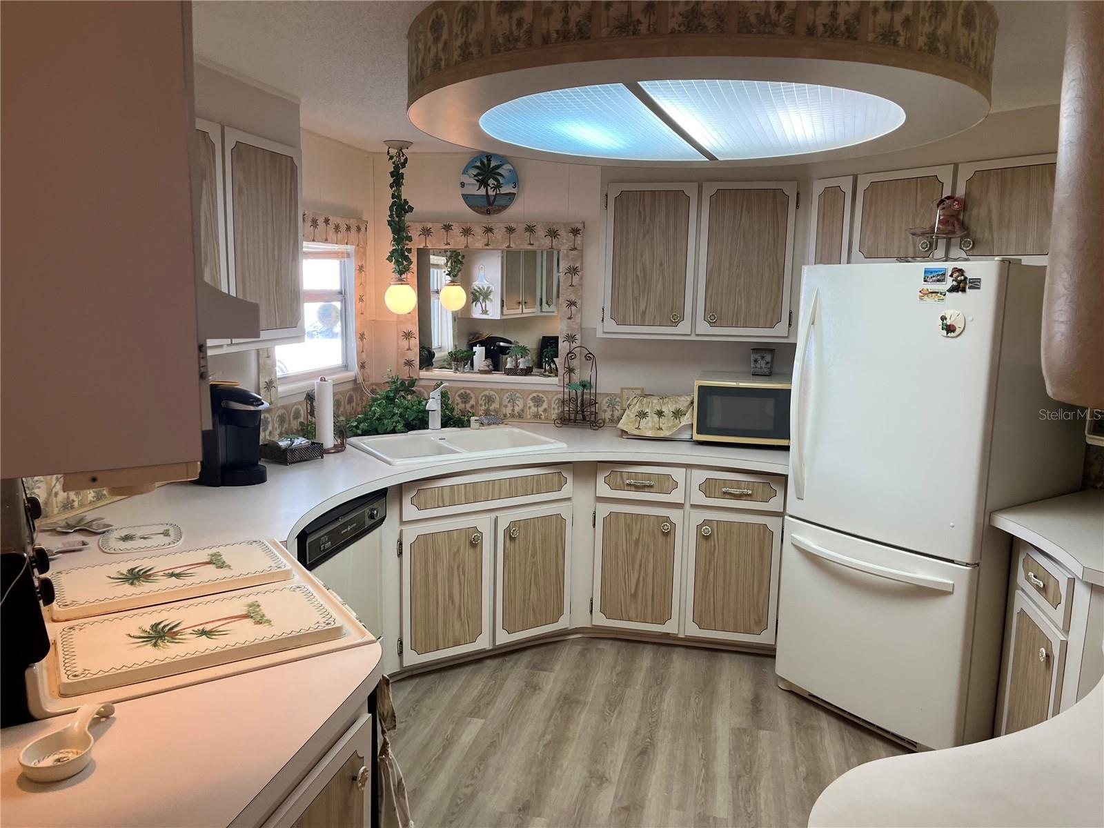 518 Cervina Dr N, Venice, FL 34285 — photo 27 of 49