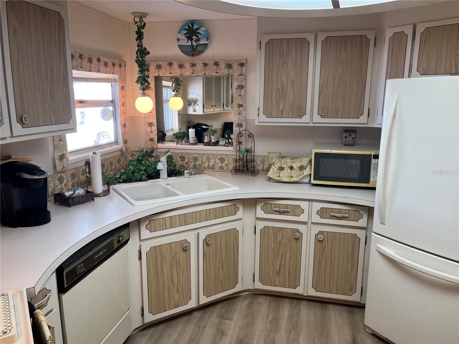 518 Cervina Dr N, Venice, FL 34285 — photo 29 of 49