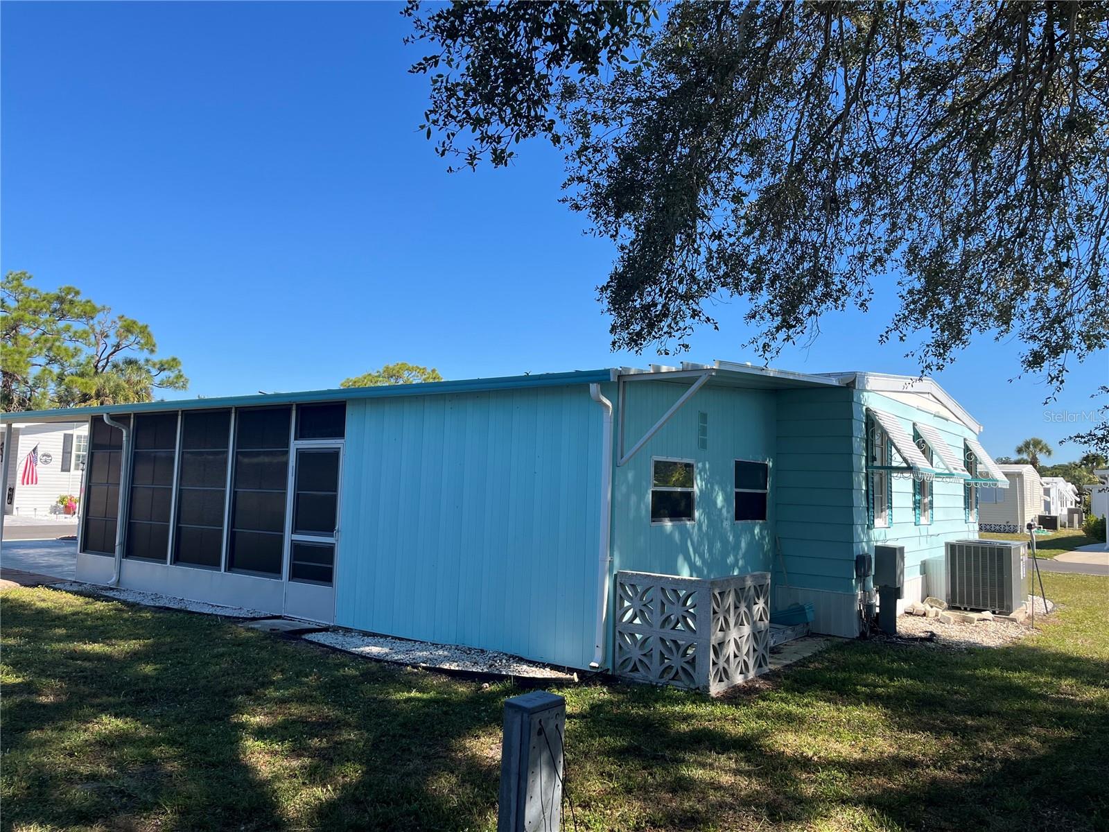518 Cervina Dr N, Venice, FL 34285 — photo 5 of 49
