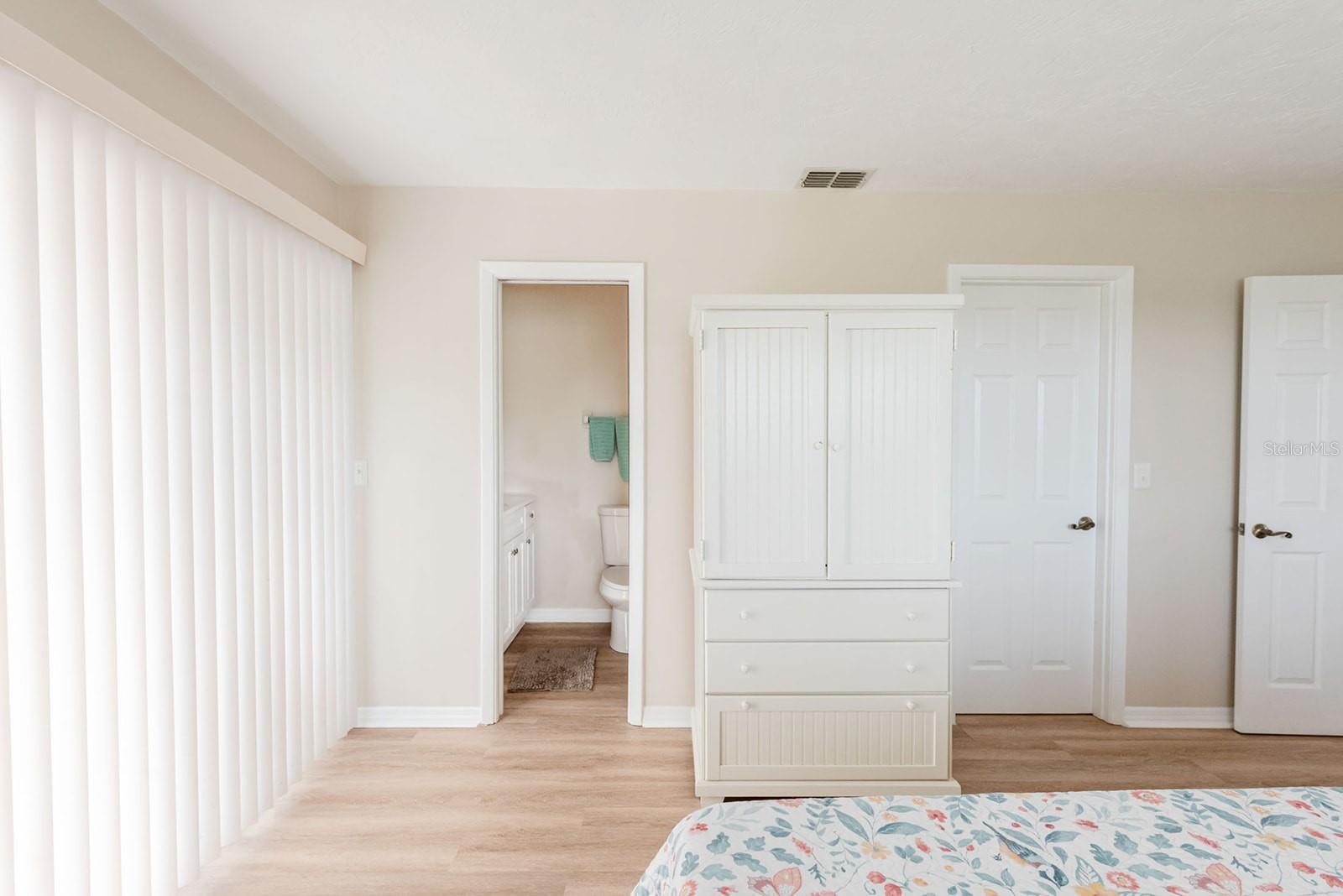 1531 Placida Rd #1-204, Englewood, FL 34223 — photo 27 of 58