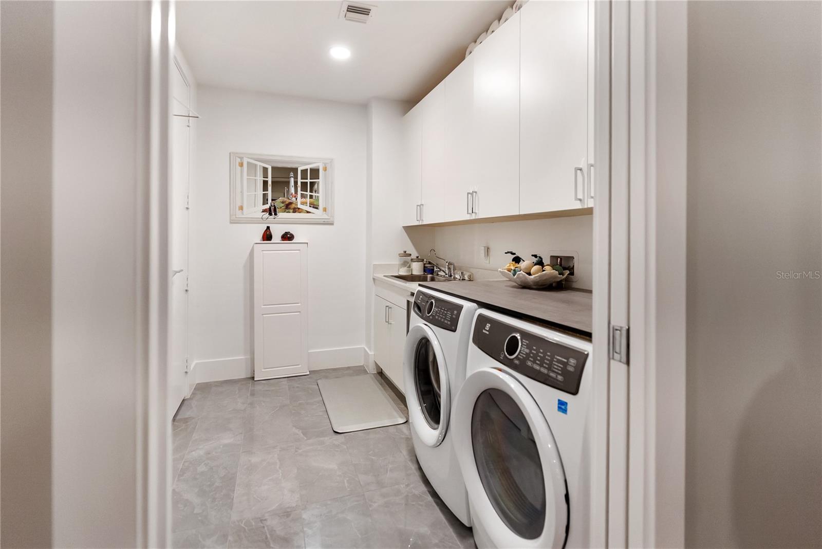 Large laundry room