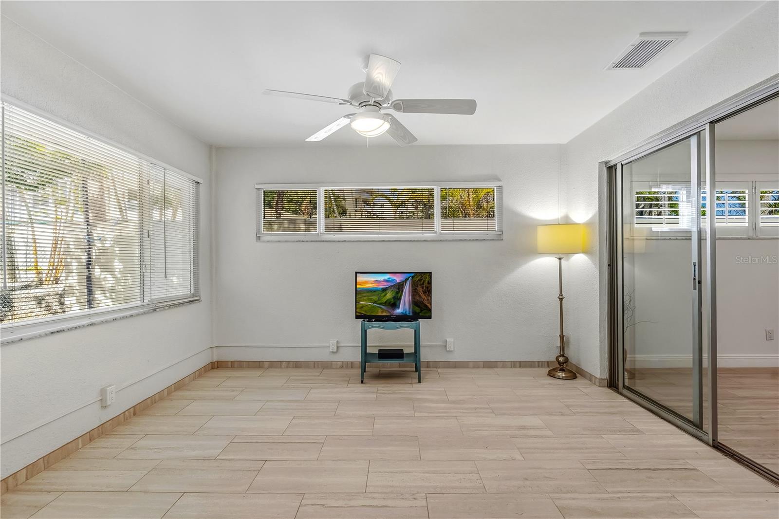 1900 Benjamin Franklin Dr #V12, Sarasota, FL 34236 — photo 27 of 60