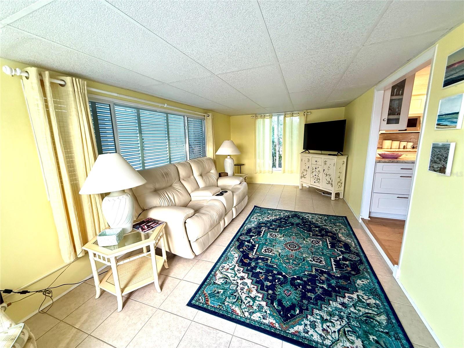 6091 Peony Rd, Venice, FL 34293 — photo 7 of 12