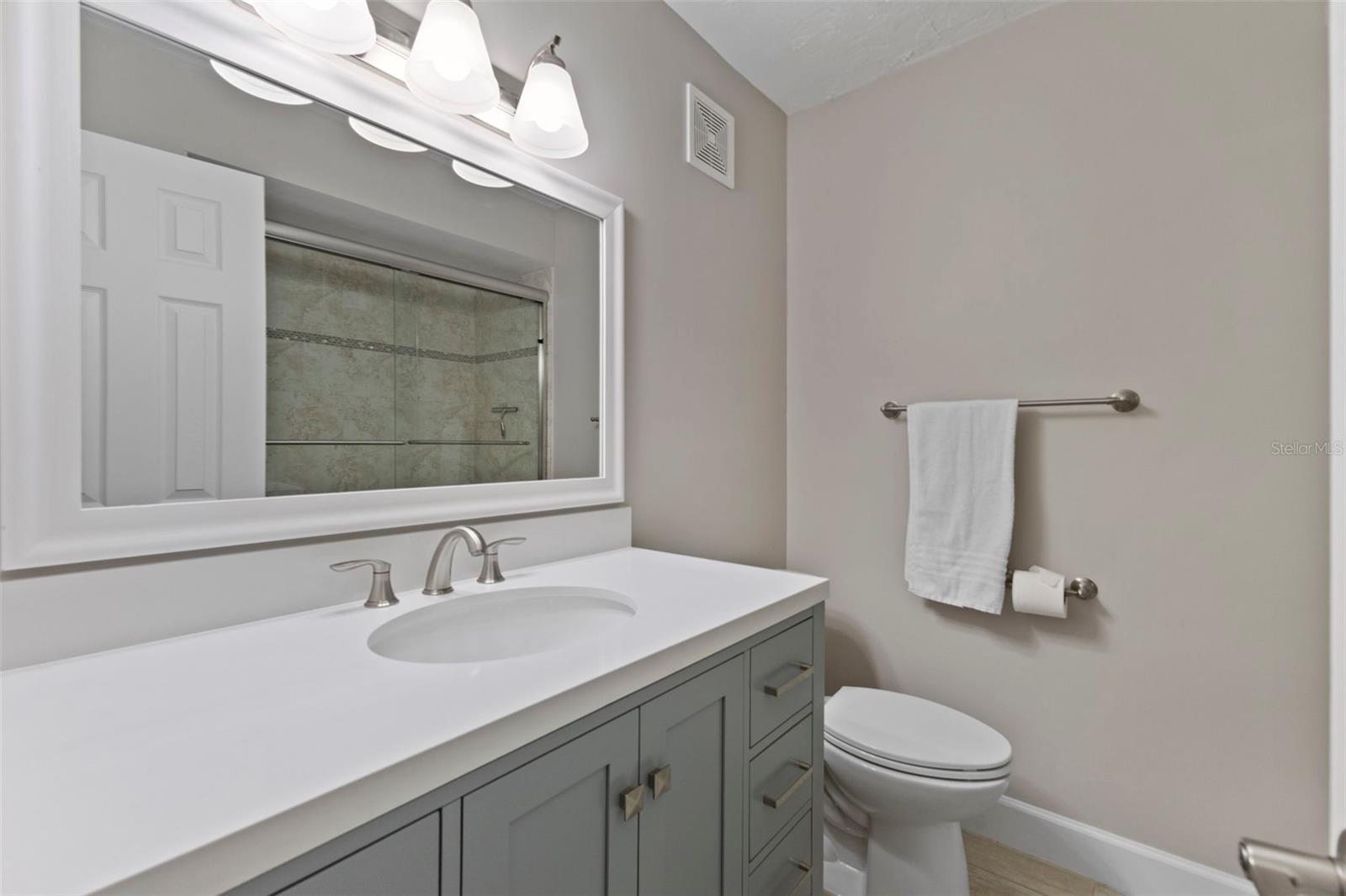137 Avenida Messina #1, Sarasota, FL 34242 — photo 21 of 47