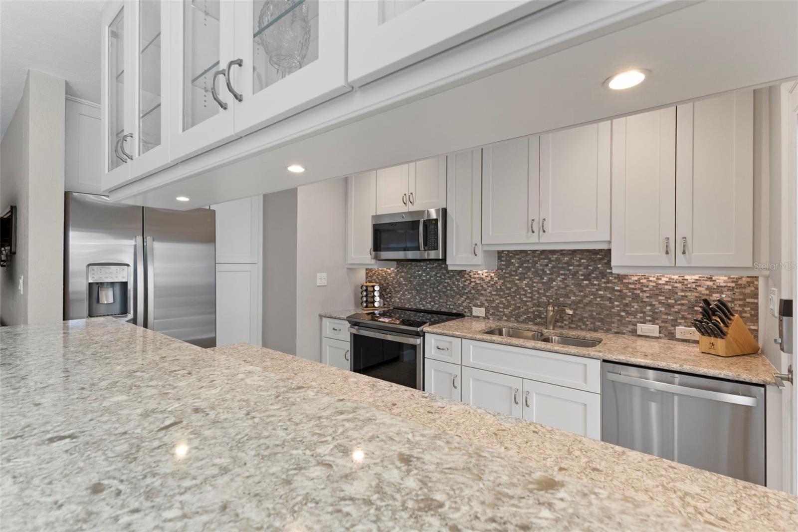 137 Avenida Messina #1, Sarasota, FL 34242 — photo 10 of 47