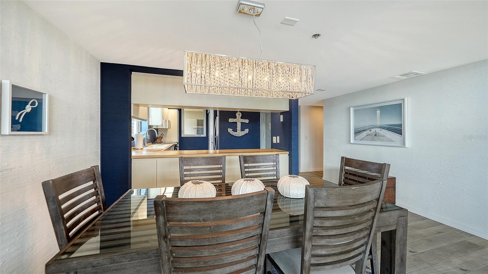 1115 Gulf of Mexico Dr #401, Longboat Key, FL 34228 — photo 13 of 60