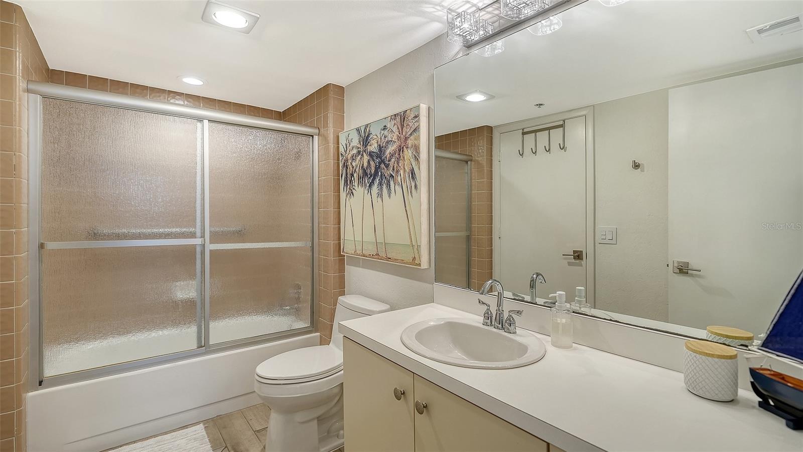 1115 Gulf of Mexico Dr #401, Longboat Key, FL 34228 — photo 30 of 60