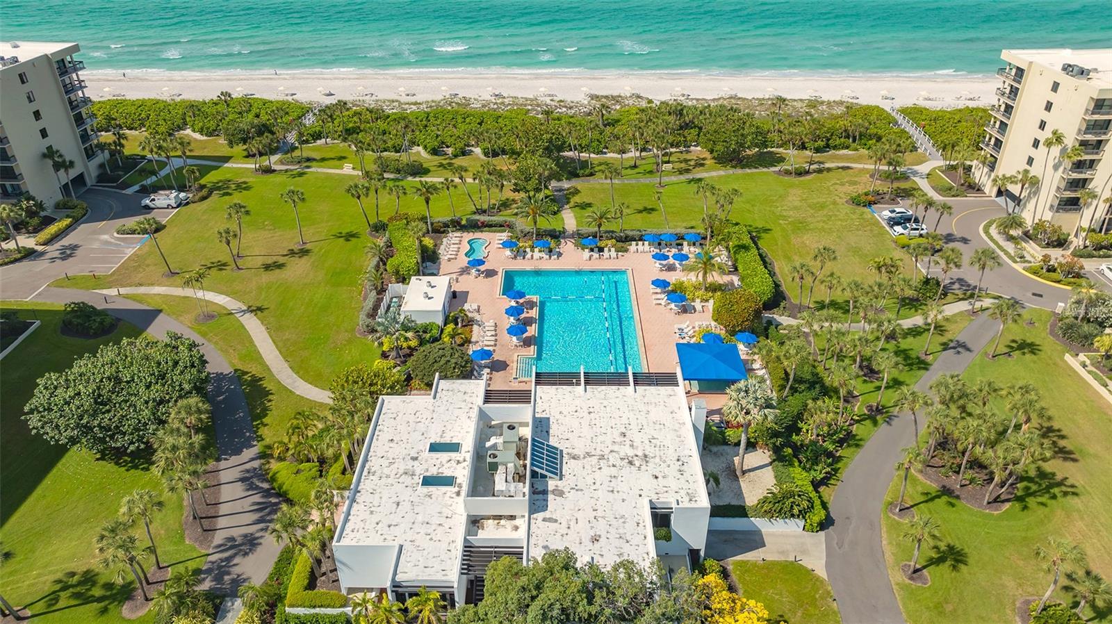 1115 Gulf of Mexico Dr #401, Longboat Key, FL 34228 — photo 33 of 60