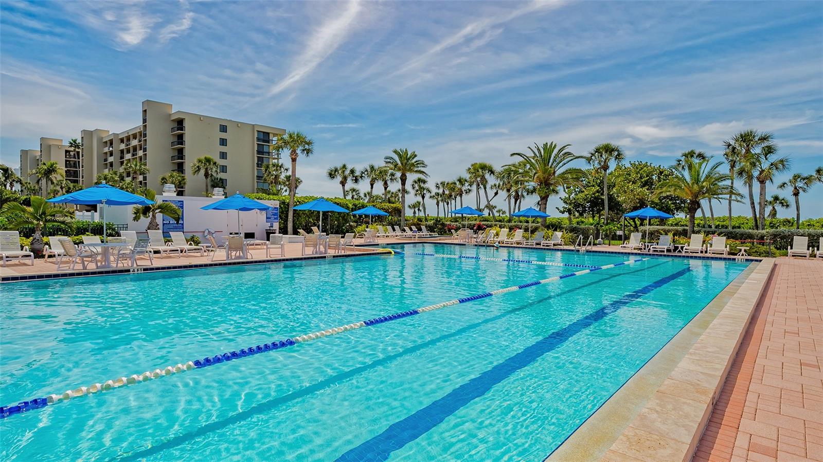 1115 Gulf of Mexico Dr #401, Longboat Key, FL 34228 — photo 37 of 60