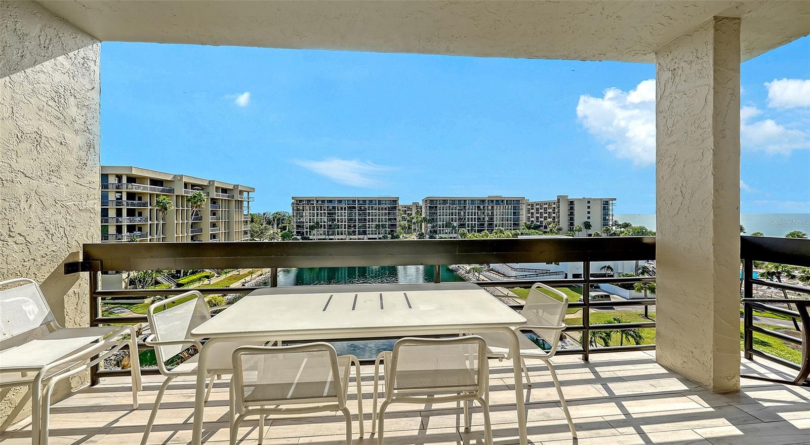 1115 Gulf of Mexico Dr #401, Longboat Key, FL 34228 — photo 6 of 60