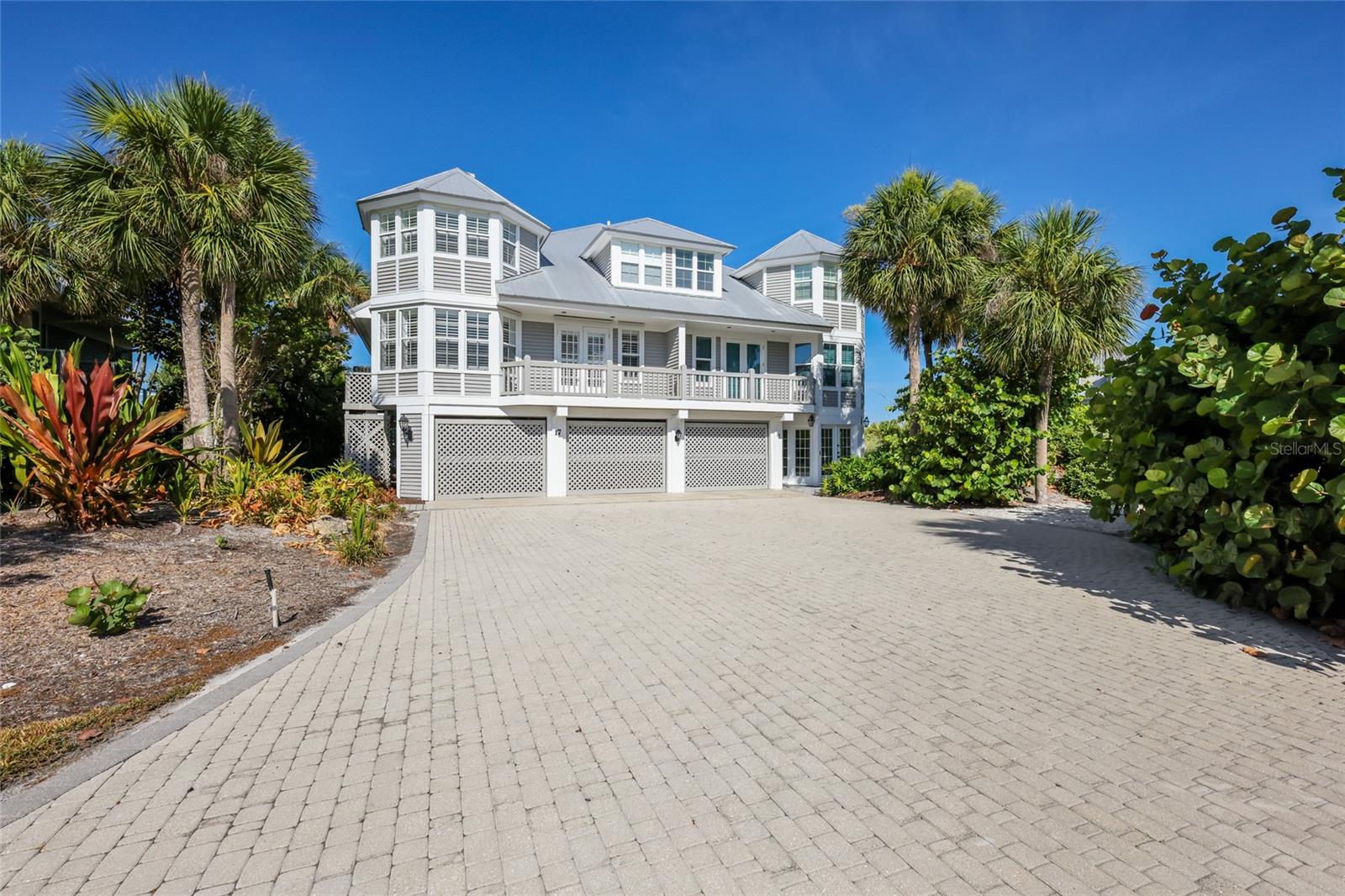 17 Seawatch Dr, Boca Grande, FL 33921 — photo 2 of 59