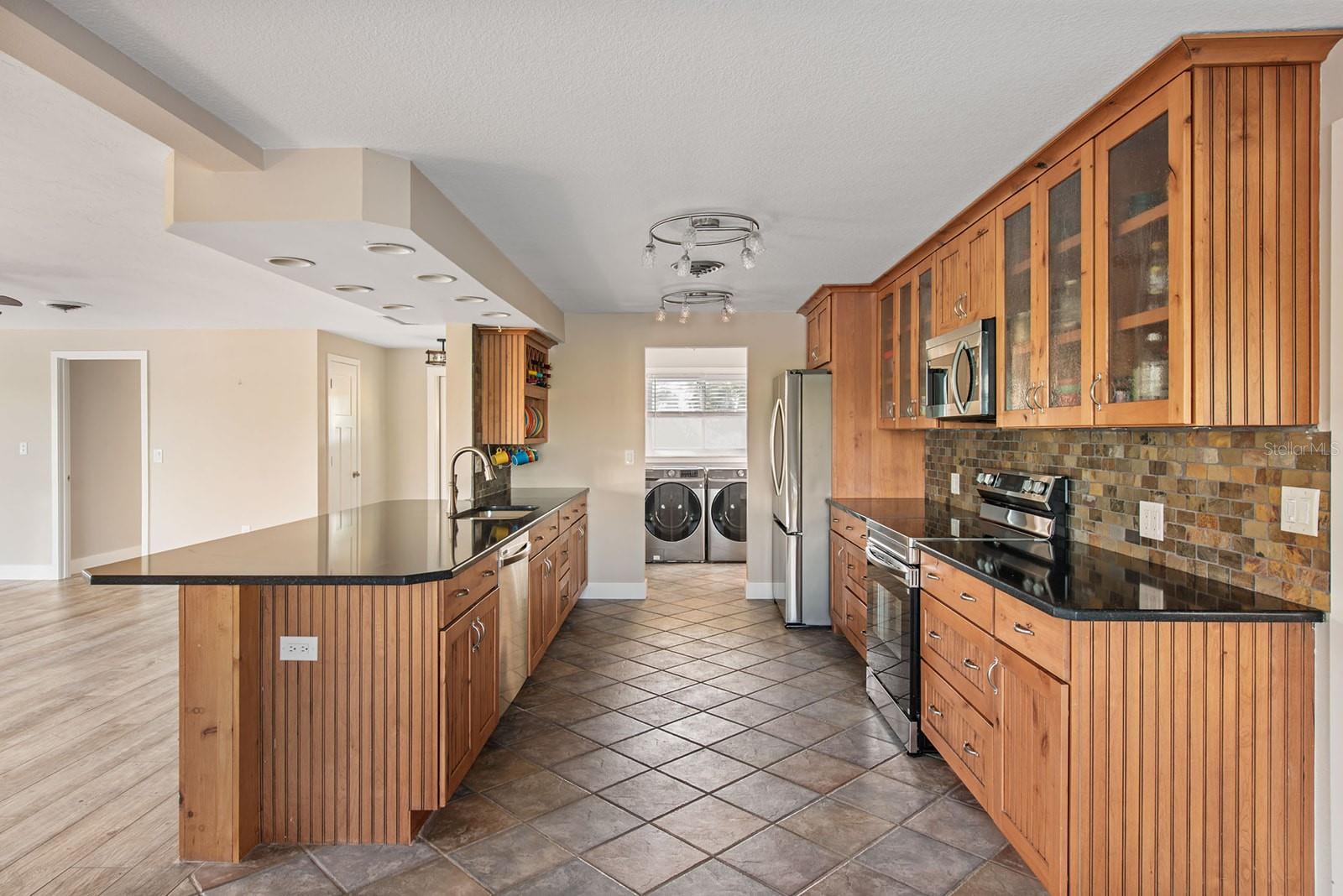 300 E Bay Heights Ave, Englewood, FL 34223 — photo 14 of 72