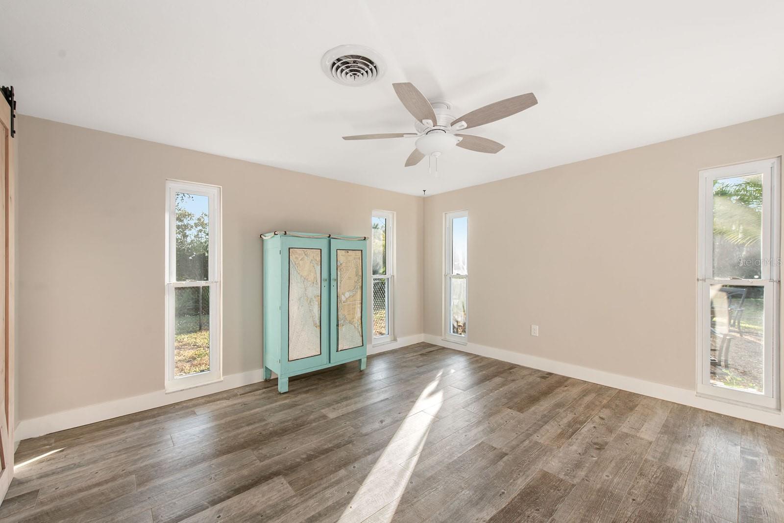 300 E Bay Heights Ave, Englewood, FL 34223 — photo 29 of 72
