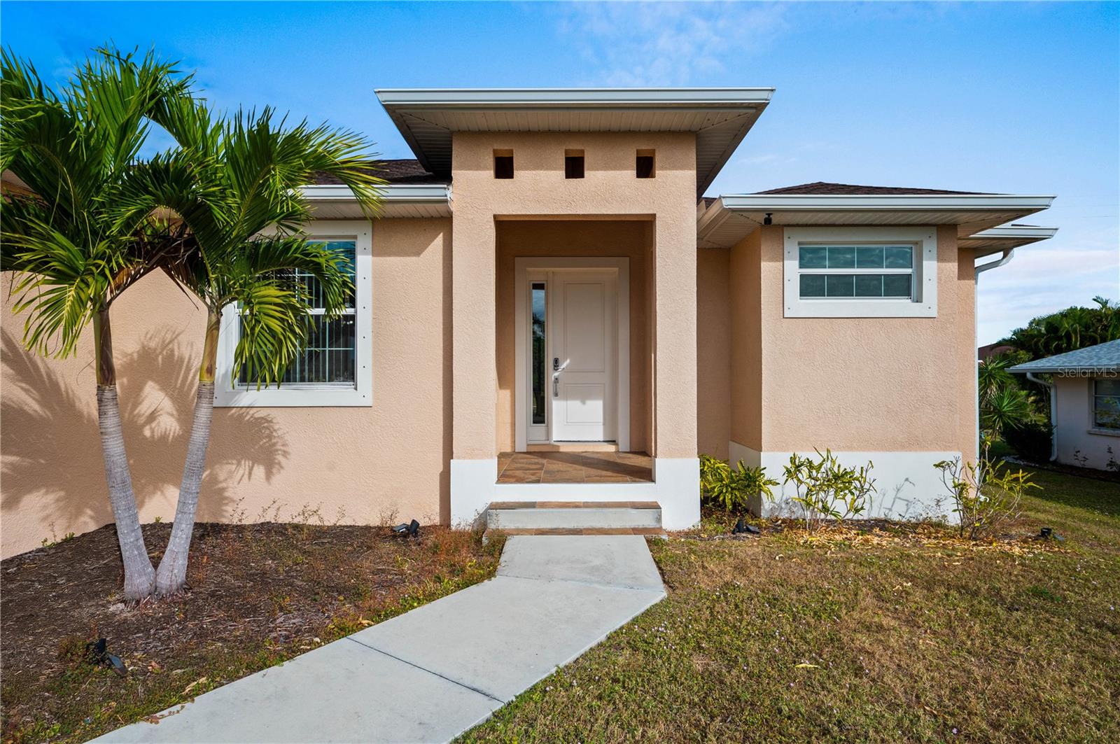 241 Annapolis Ln, Rotonda West, FL 33947 — photo 8 of 77