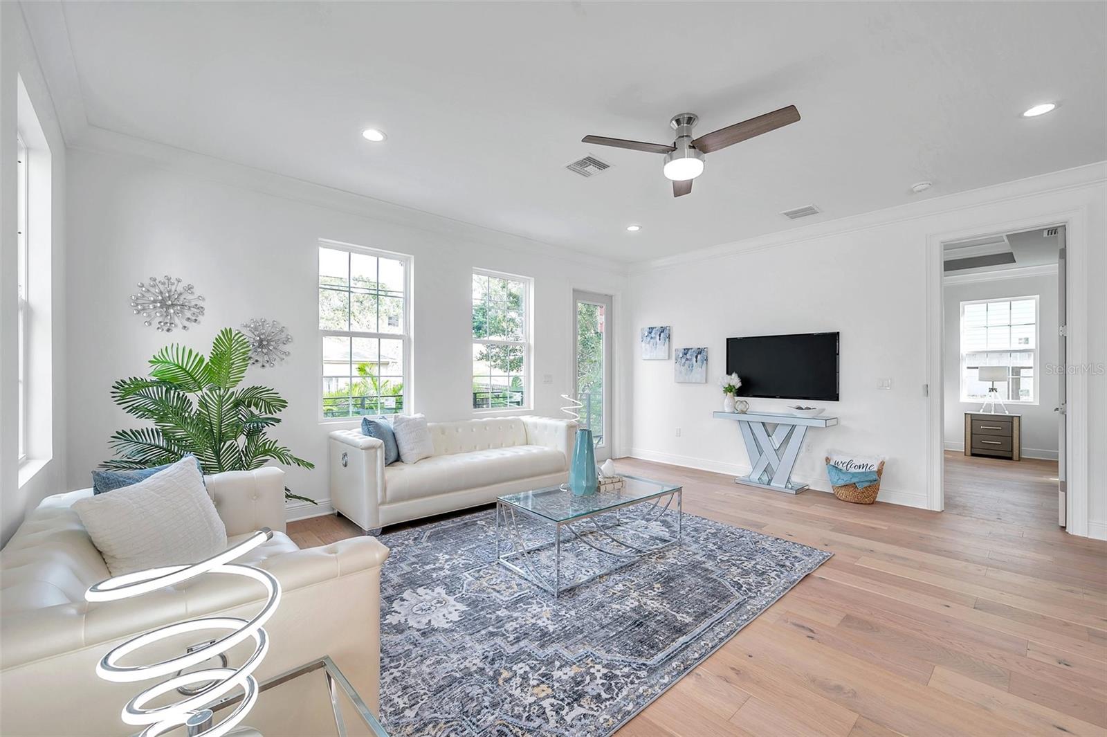 2345 Bahia Vista St, Sarasota, FL 34239 — photo 15 of 73