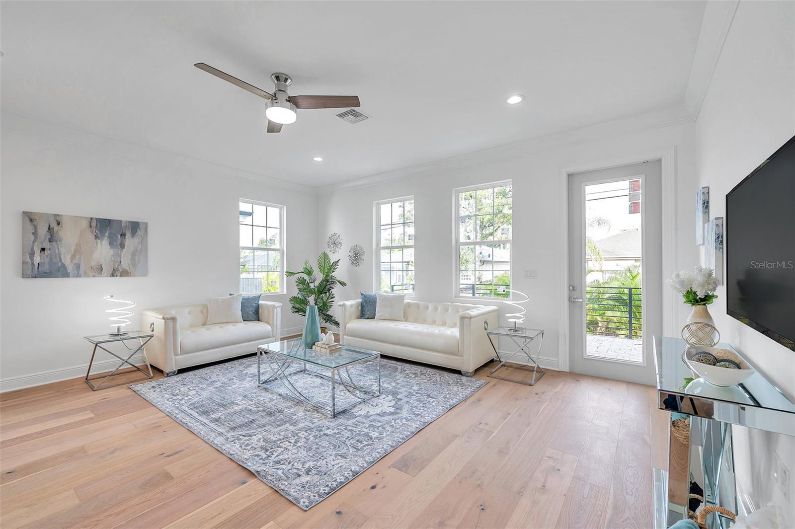 2345 Bahia Vista St, Sarasota, FL 34239 — photo 16 of 73