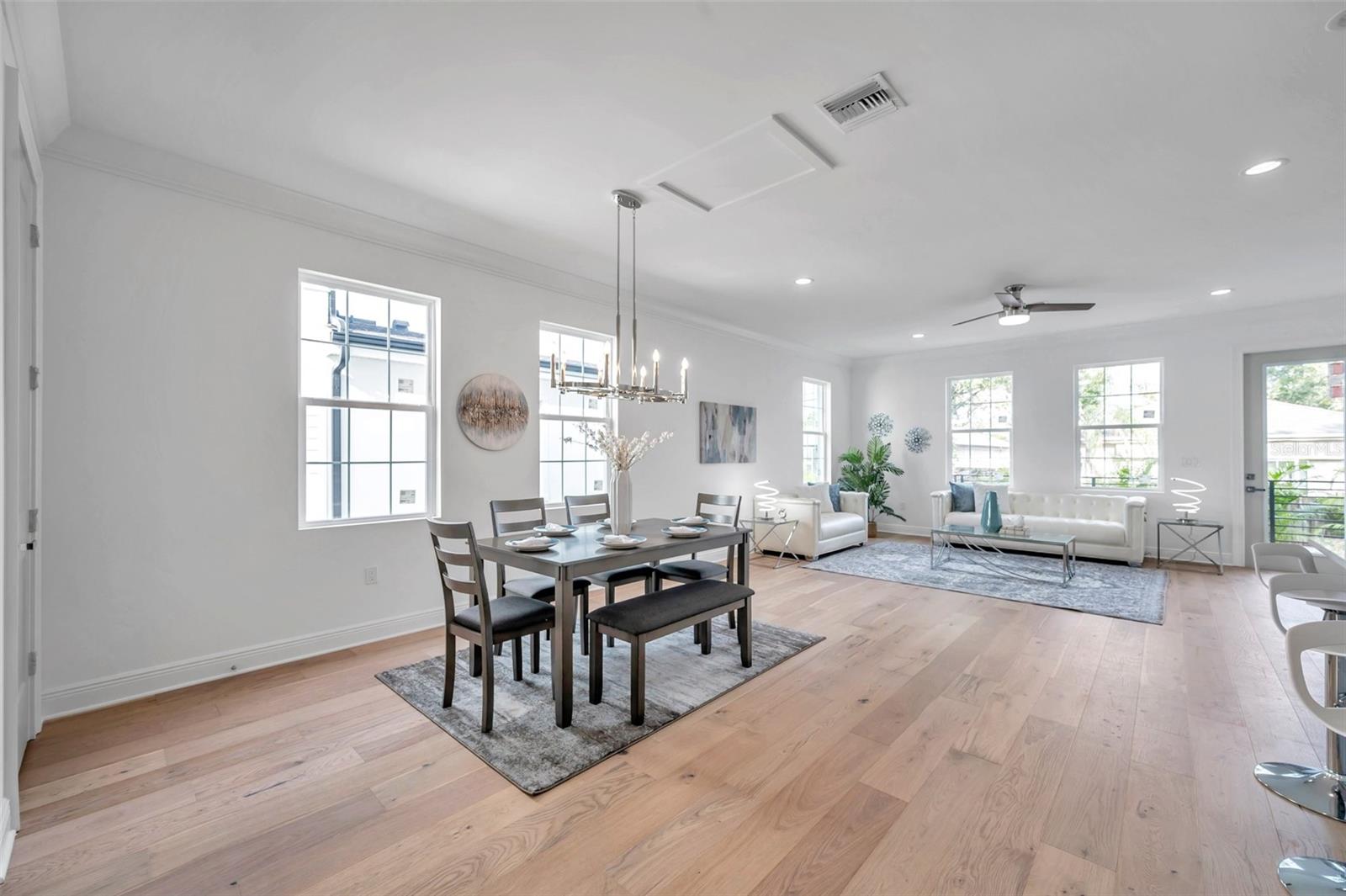 2345 Bahia Vista St, Sarasota, FL 34239 — photo 17 of 73