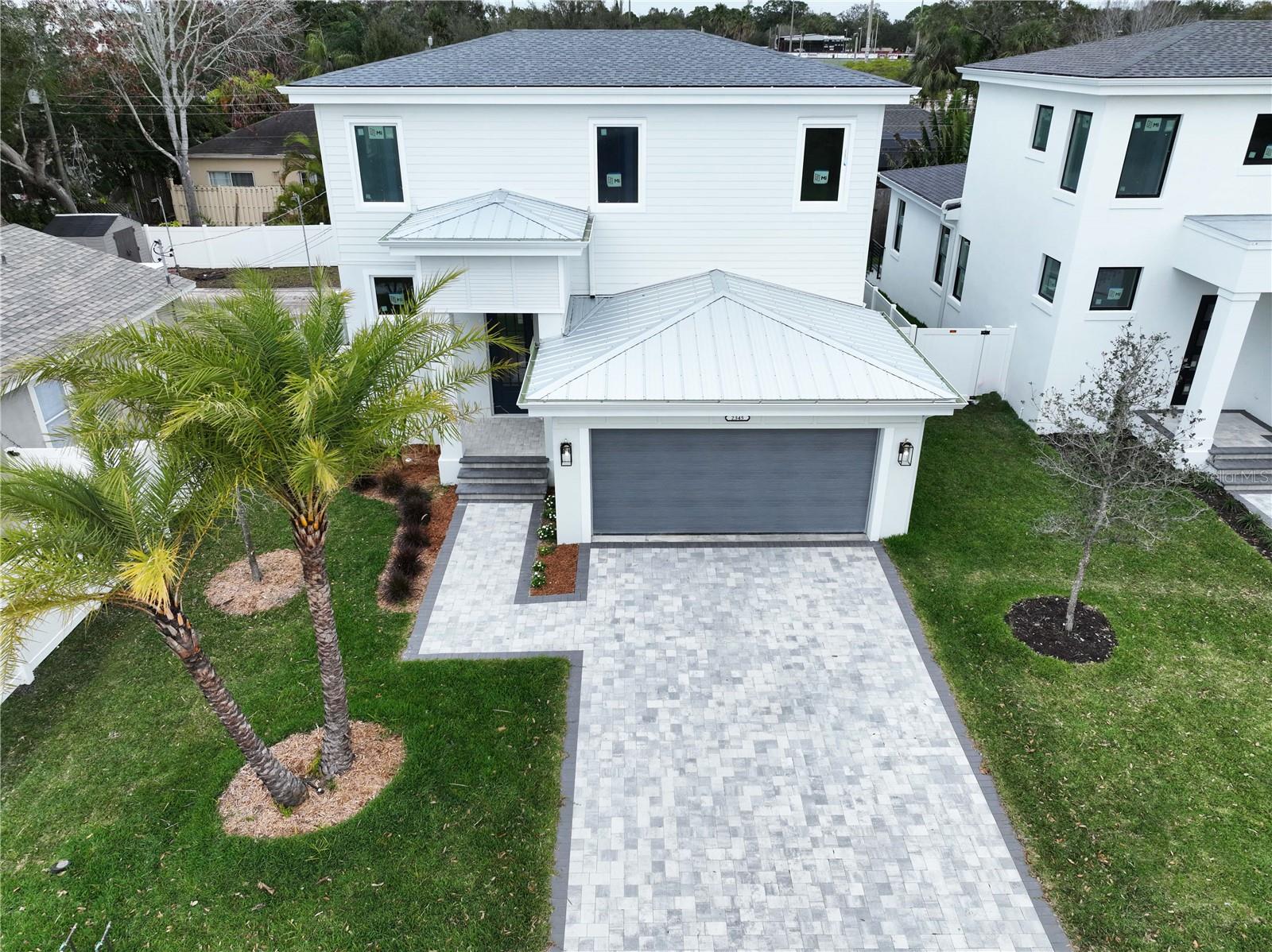 2345 Bahia Vista St, Sarasota, FL 34239 — photo 3 of 73