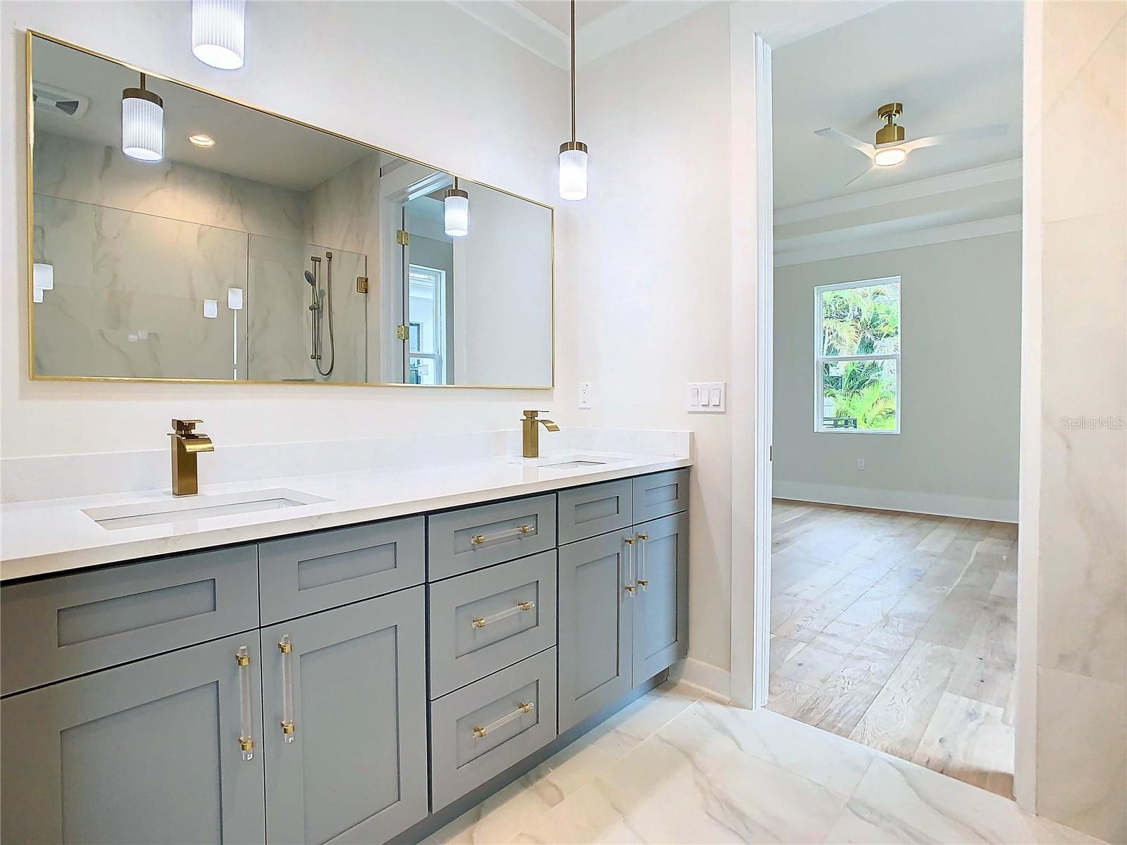 2345 Bahia Vista St, Sarasota, FL 34239 — photo 36 of 73