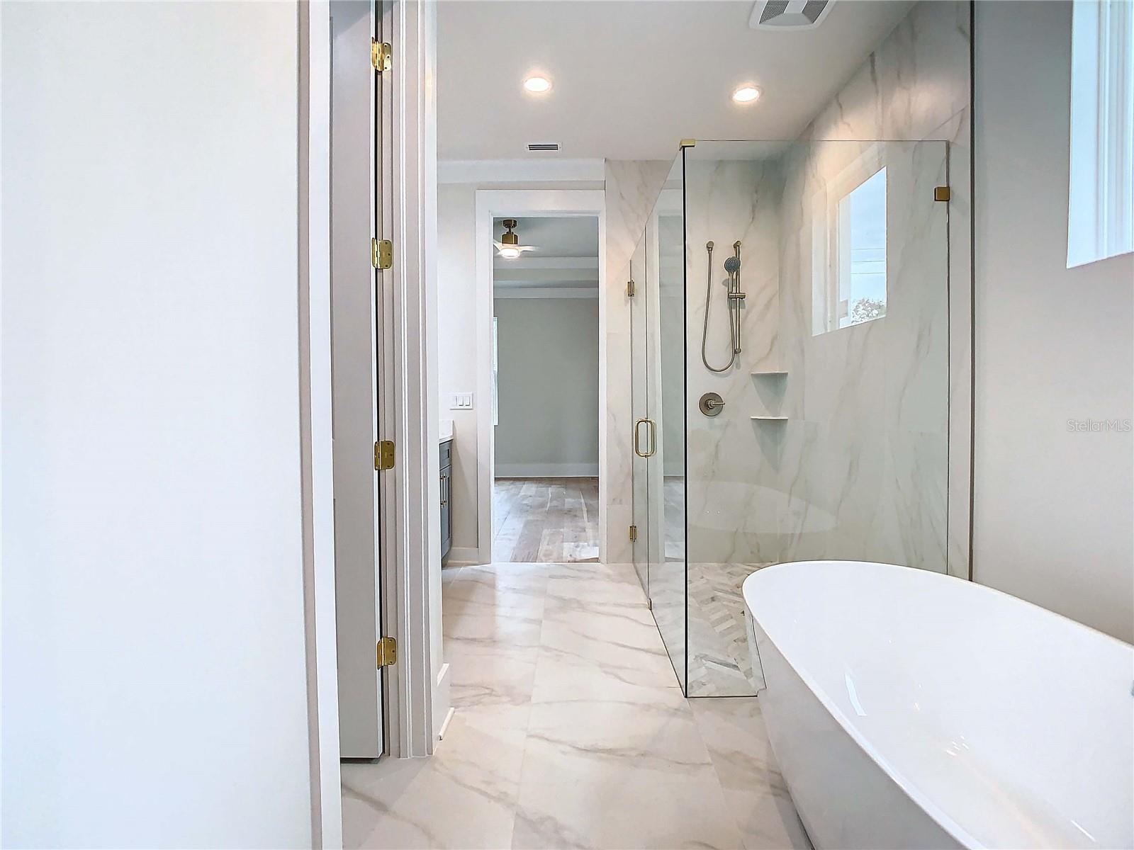 2345 Bahia Vista St, Sarasota, FL 34239 — photo 45 of 73