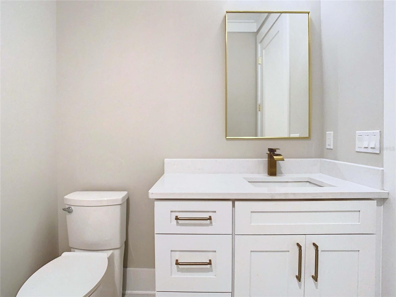 2345 Bahia Vista St, Sarasota, FL 34239 — photo 64 of 73