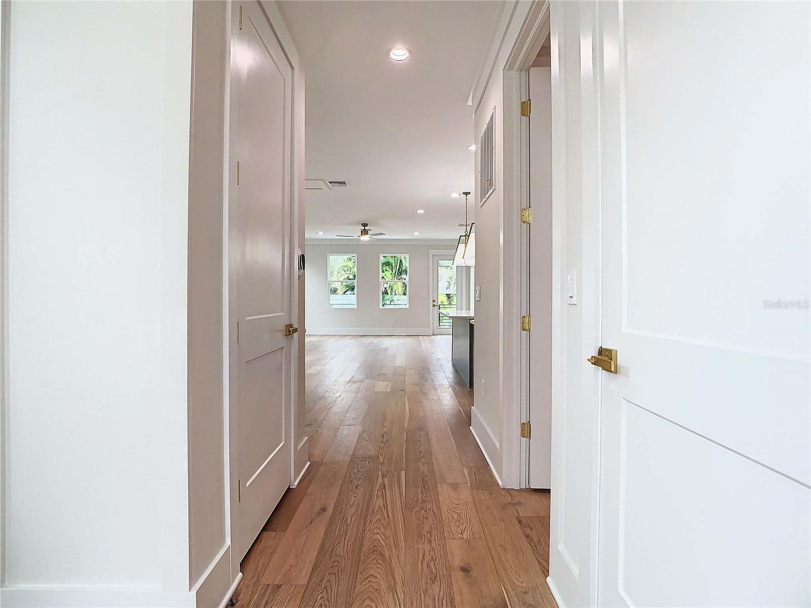 2345 Bahia Vista St, Sarasota, FL 34239 — photo 10 of 73