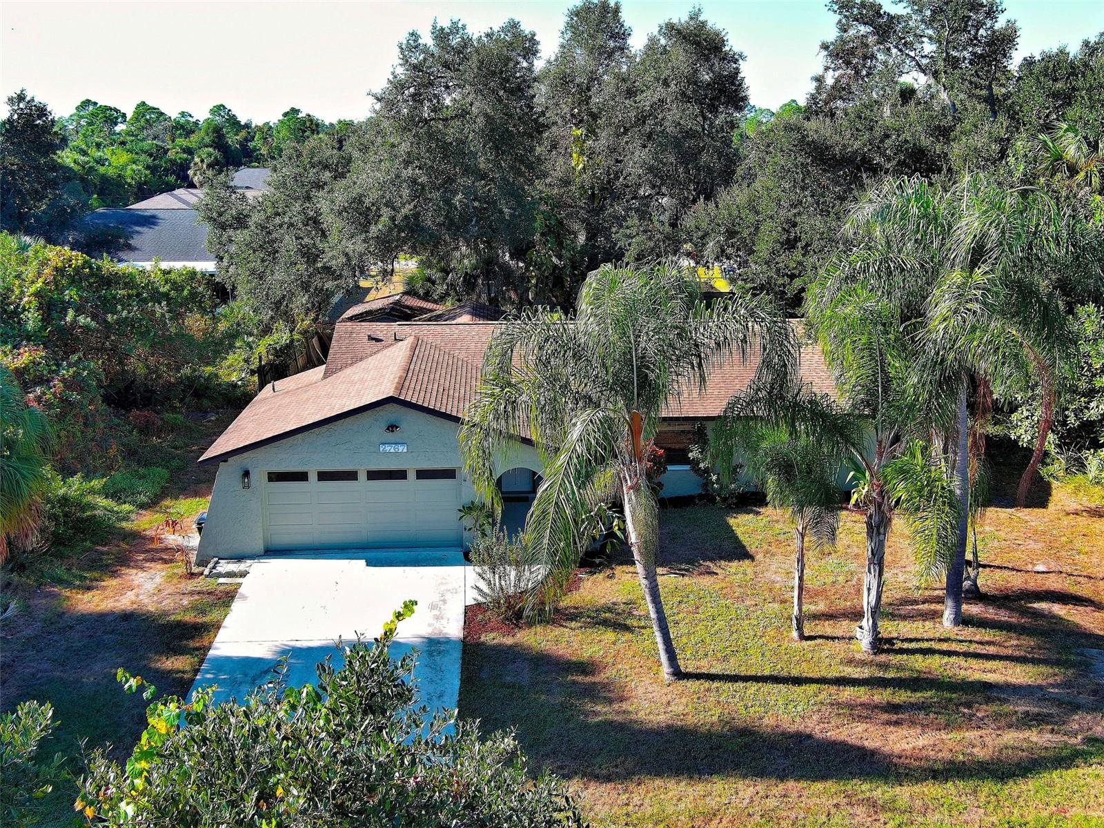 2767 Sally Ln