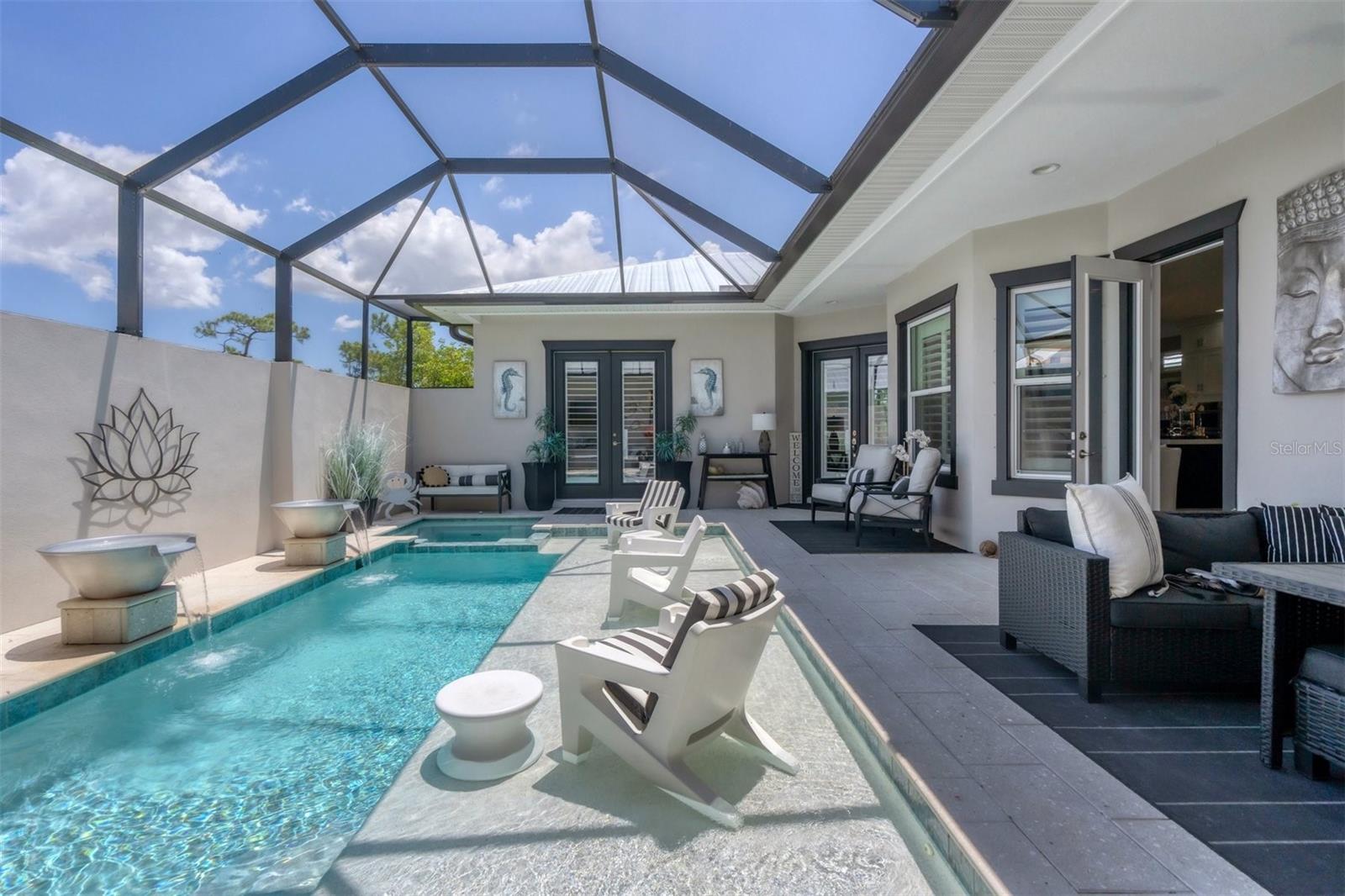 Lanai Staged