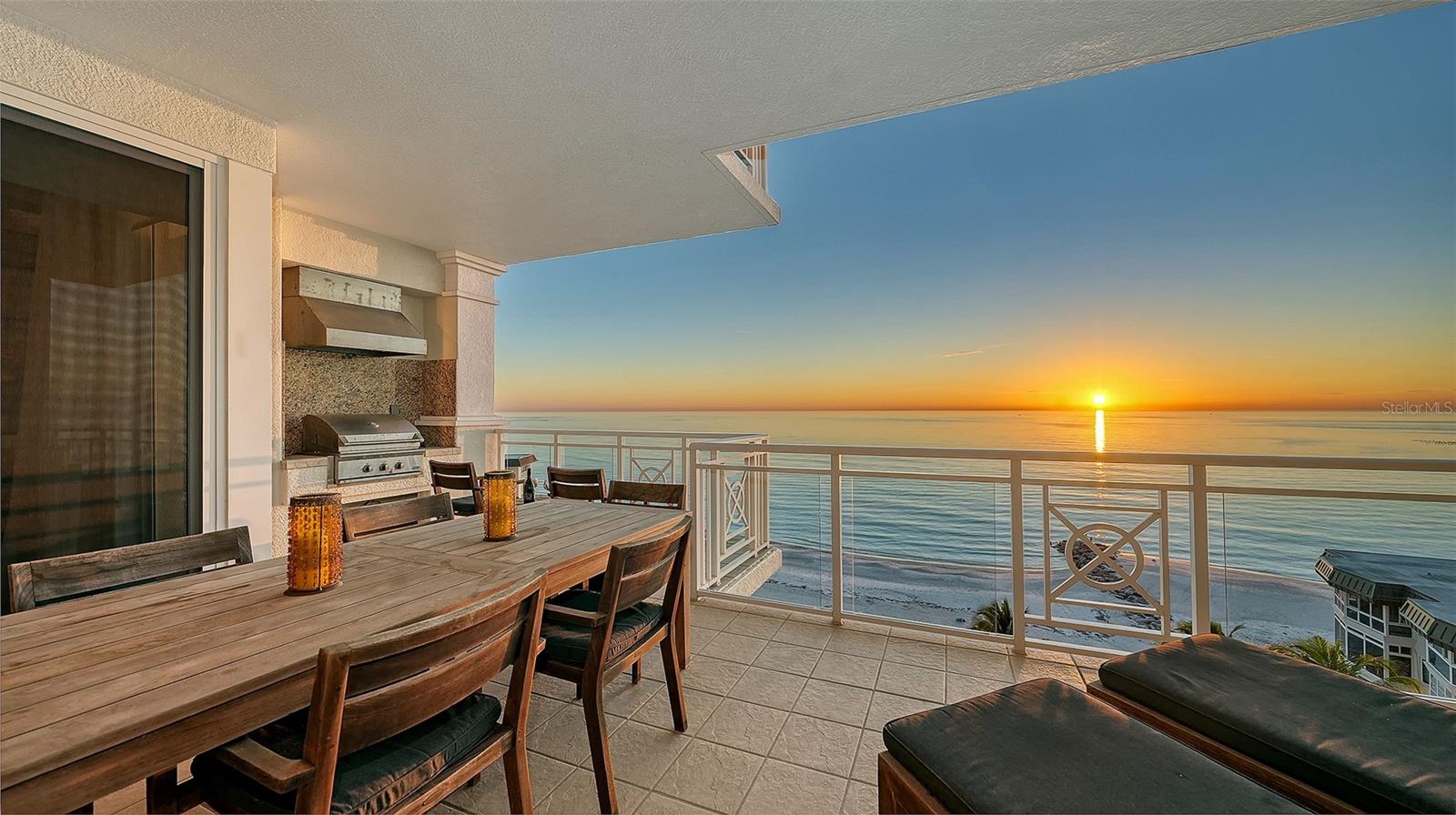 2052 Benjamin Franklin Dr #D702, Sarasota, FL 34236 — photo 4 of 45