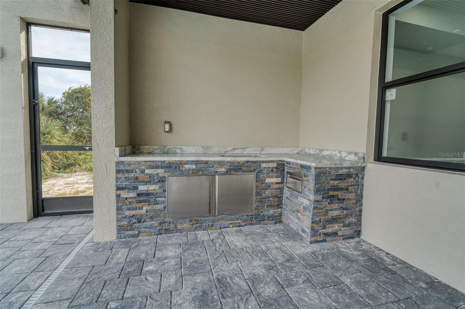 Exterior Kitchen