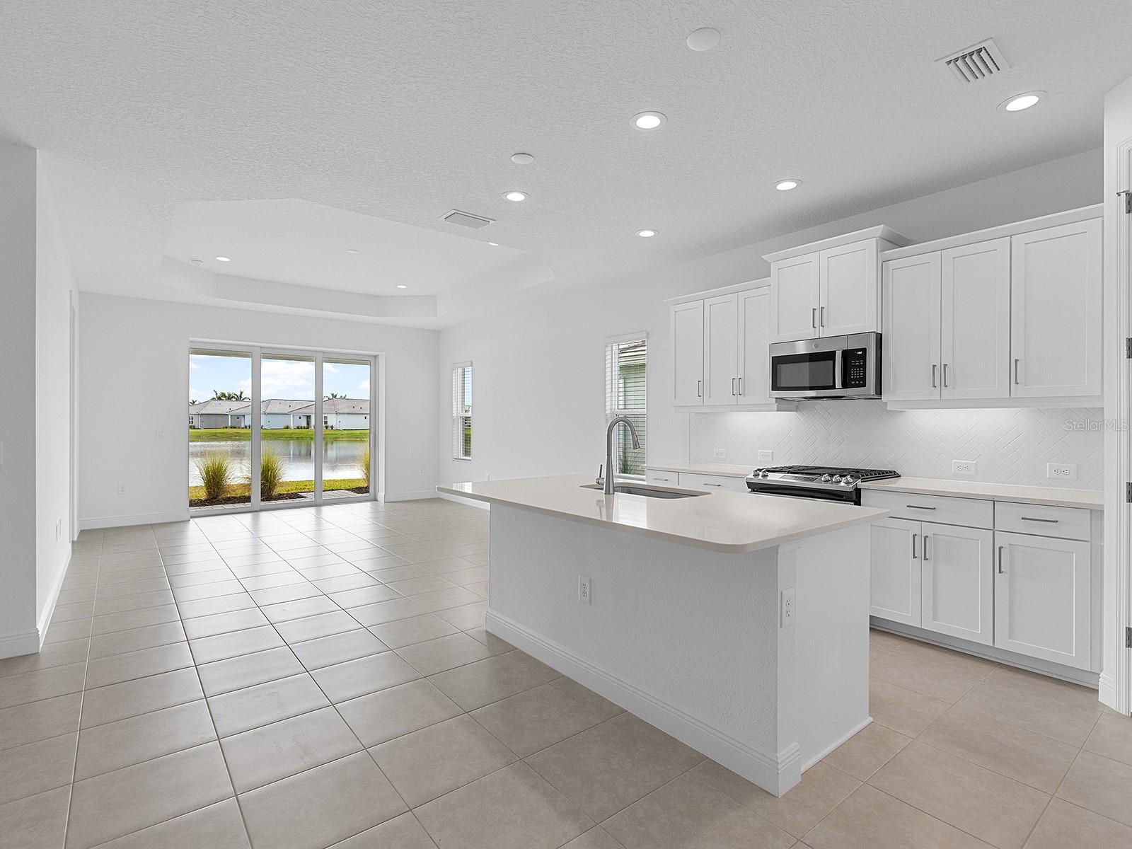 18260 Vizcaya Ct, Venice, FL 34293 — photo 19 of 55