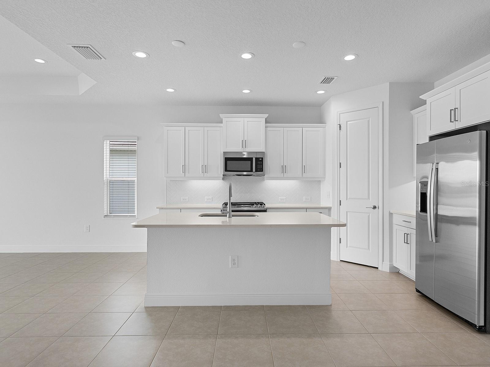 18260 Vizcaya Ct, Venice, FL 34293 — photo 20 of 55