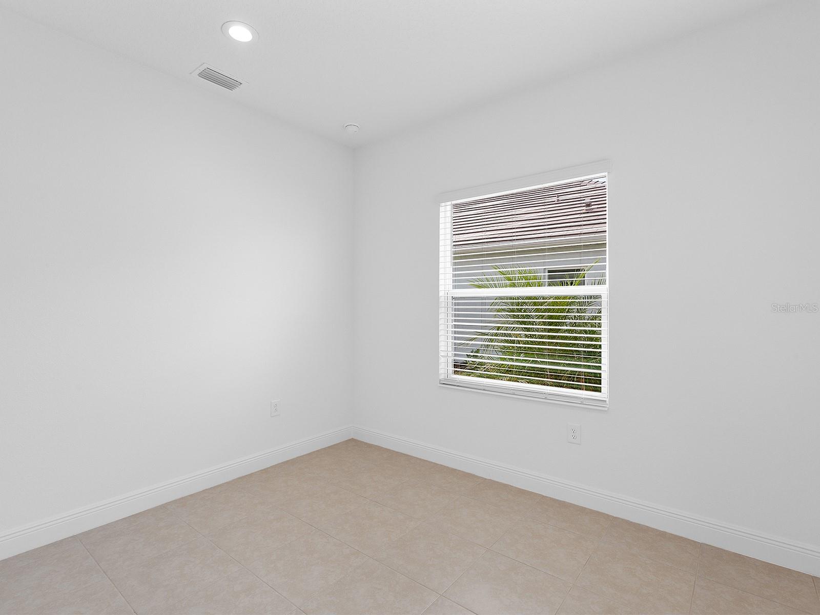 18260 Vizcaya Ct, Venice, FL 34293 — photo 34 of 55