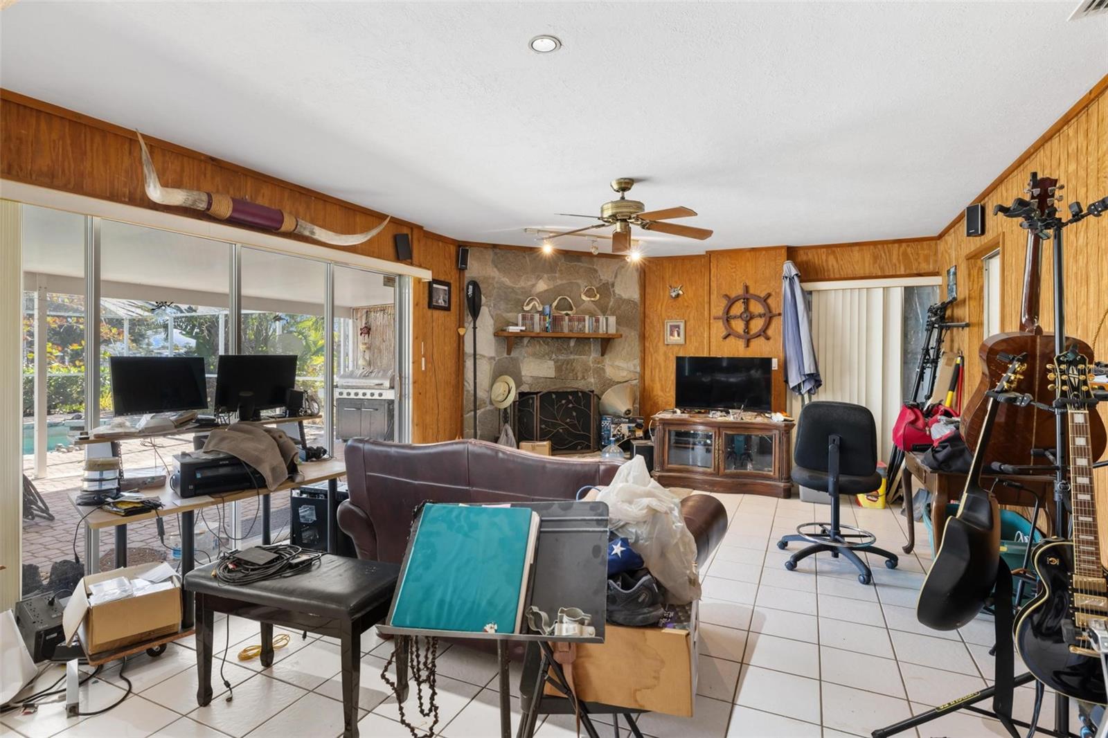 105 Cousley Dr SE, Port Charlotte, FL 33952 — photo 21 of 64