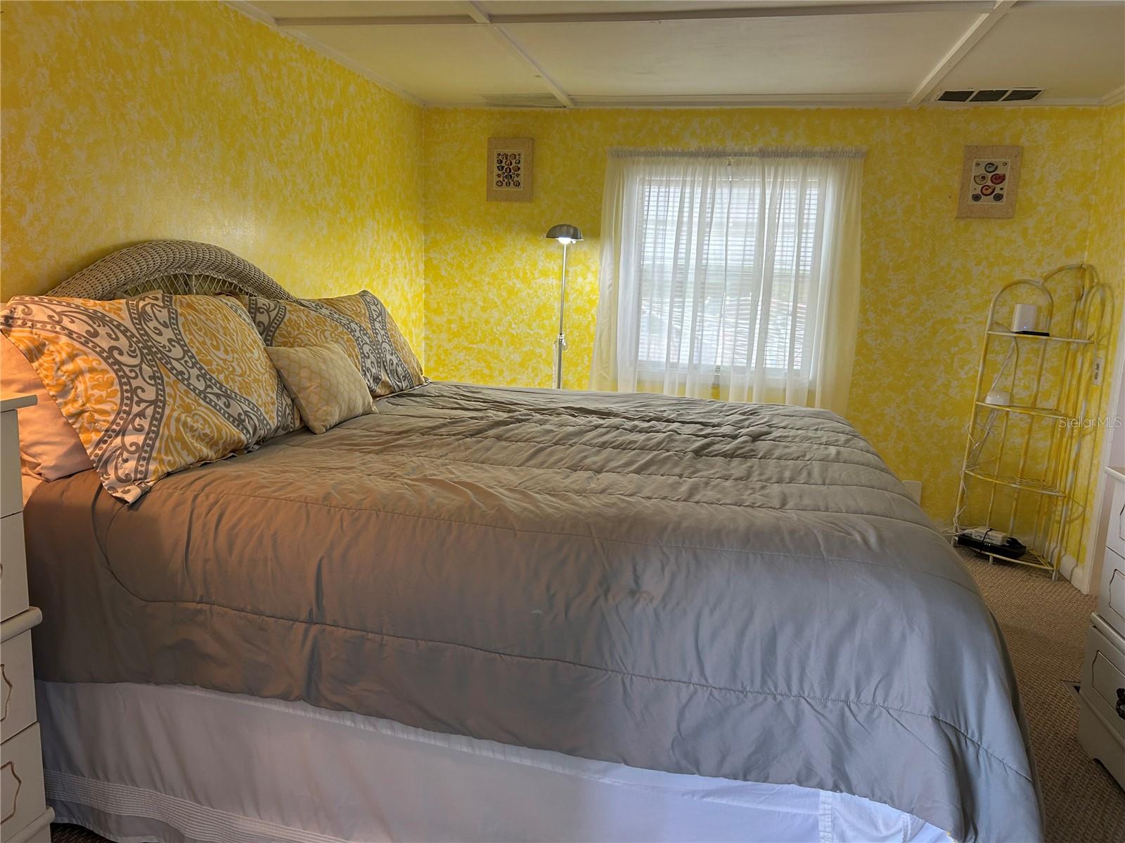 5025 Brae Burn Ave, Sarasota, FL 34234 — photo 14 of 50