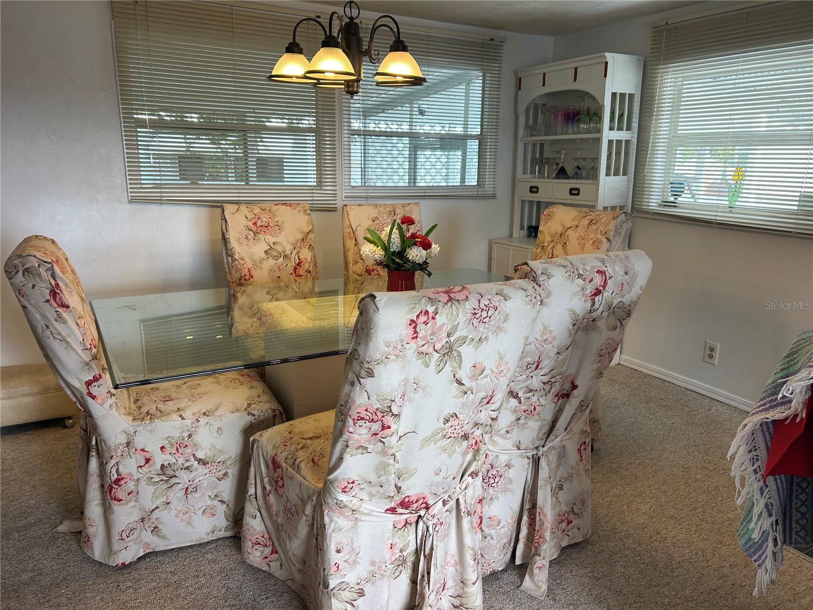 5025 Brae Burn Ave, Sarasota, FL 34234 — photo 6 of 50