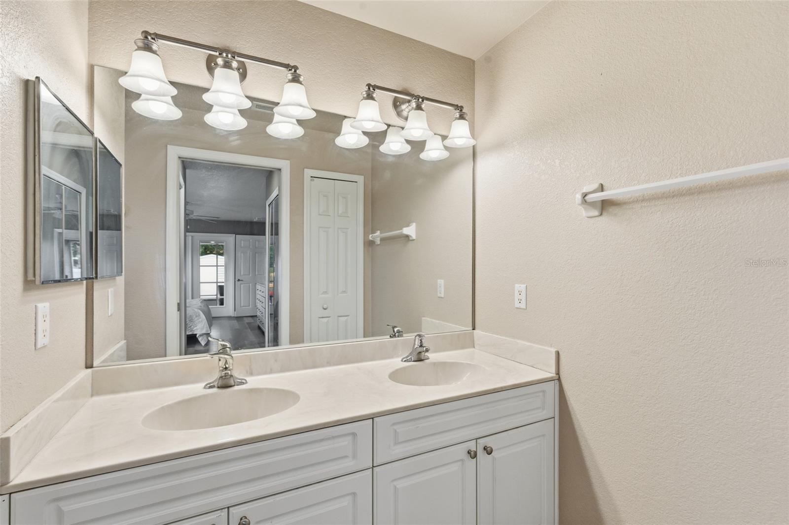 4409 Kenoska St, North Port, FL 34288 — photo 25 of 62