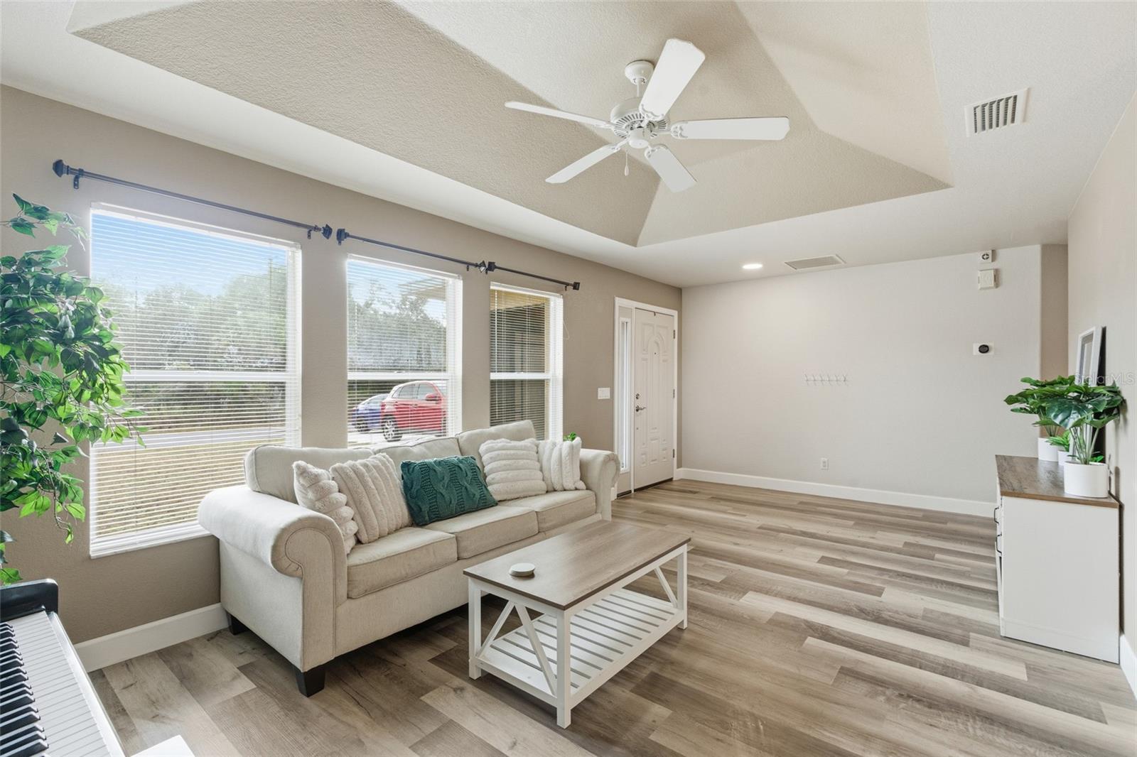 4409 Kenoska St, North Port, FL 34288 — photo 4 of 62