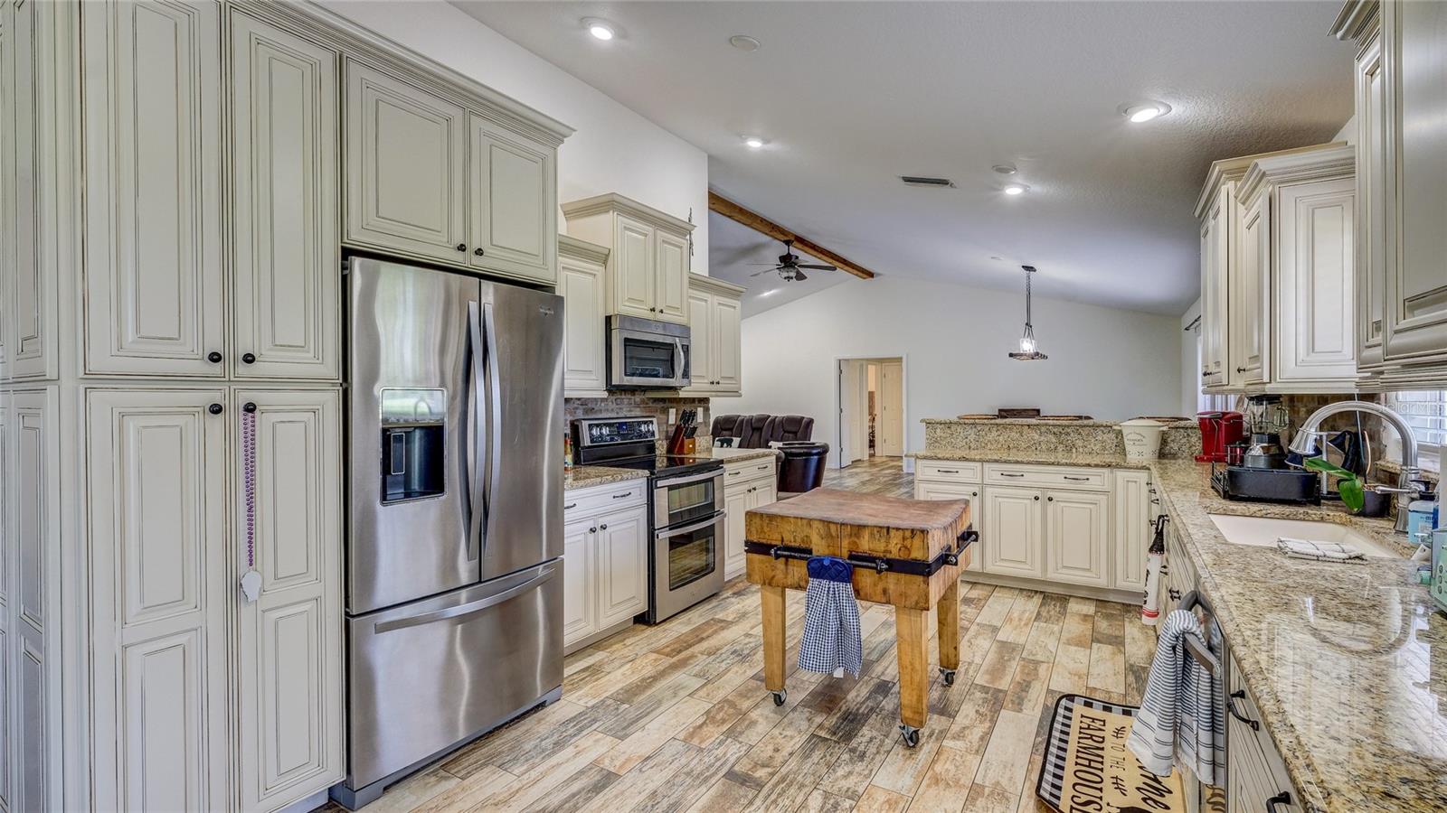 560 Oakford Rd, Sarasota, FL 34240 — photo 24 of 50