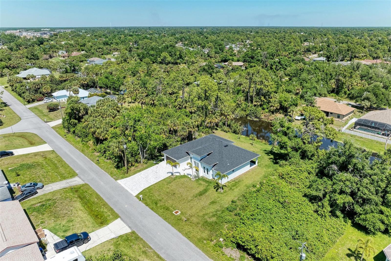 3260 Abbotsford St, North Port, FL 34287 — photo 5 of 66