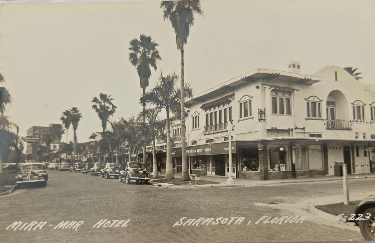 Mira Mar, an anchor in the Sarasota community since 1922, was once home to beloved boutiques, restaurants, and shops. Now this legacy is being wonderfully transformed through a visionary new project that will once again define the heart of downtown.