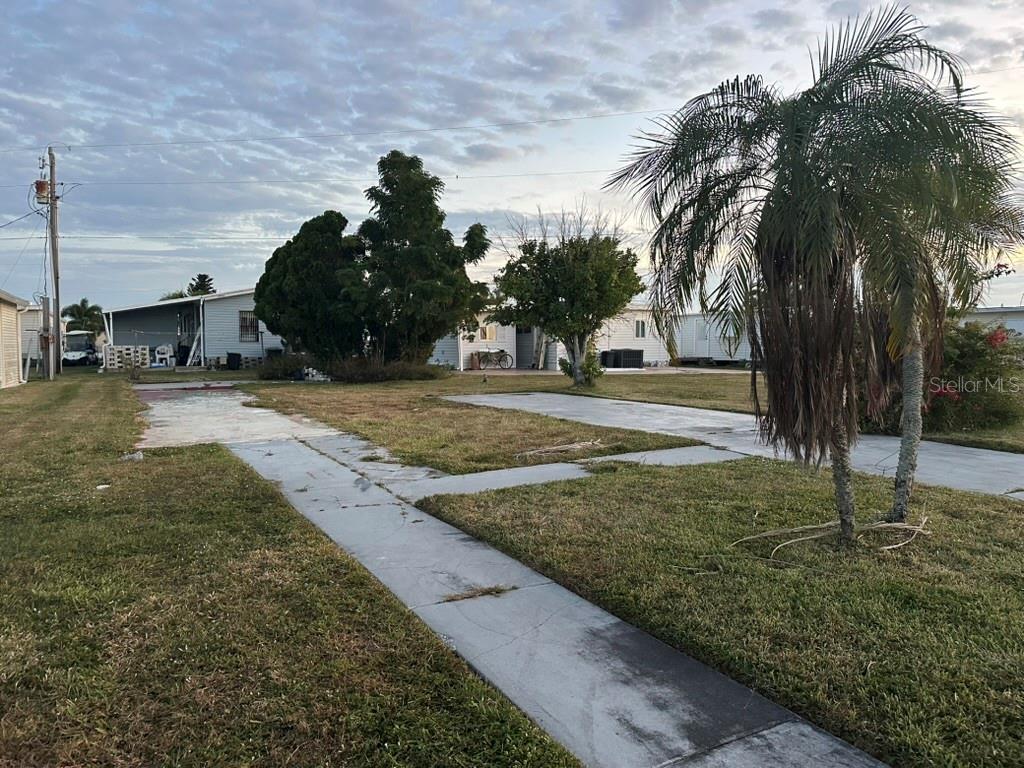 539 Fleetwood St, North Port, FL 34287 — photo 1 of 1