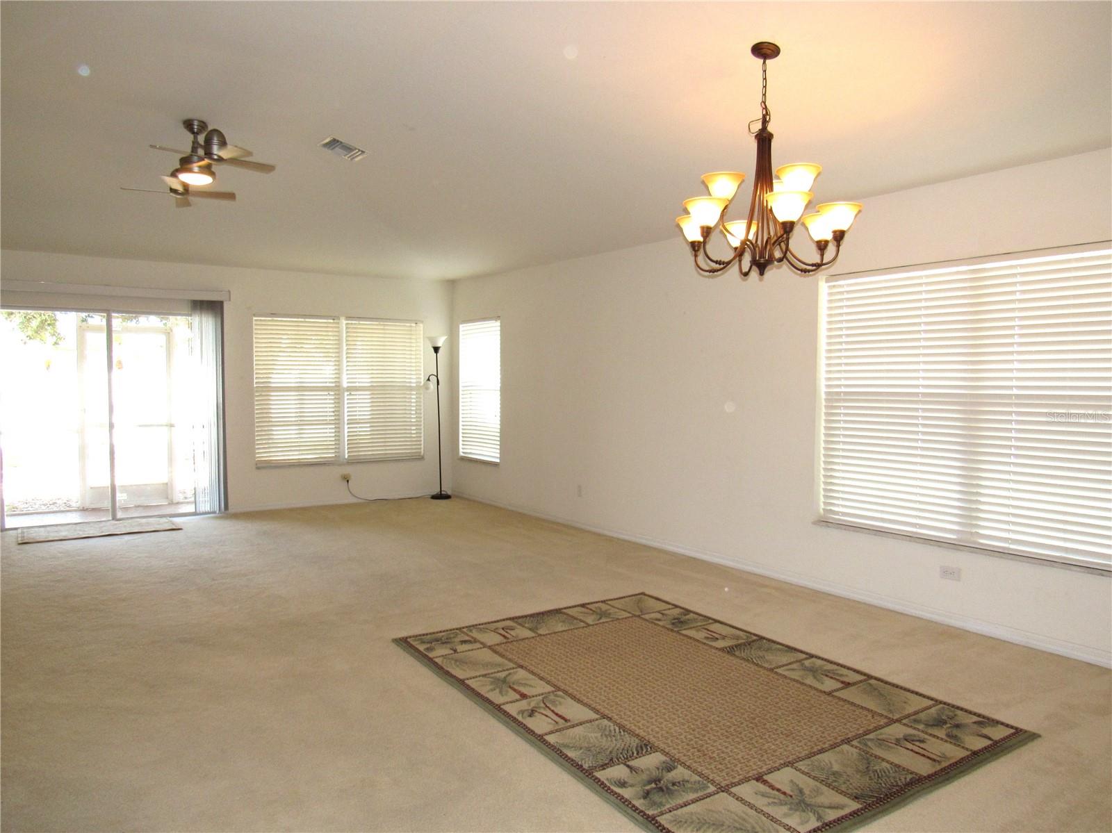 Family/Dining room combo