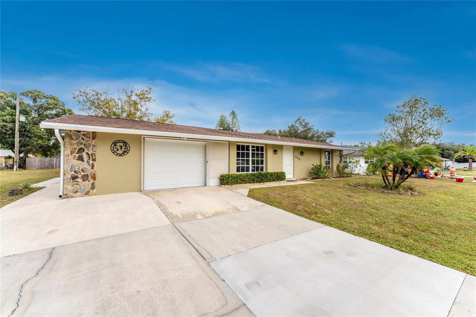 442 Kostner St, Port Charlotte, FL 33954 — photo 2 of 69