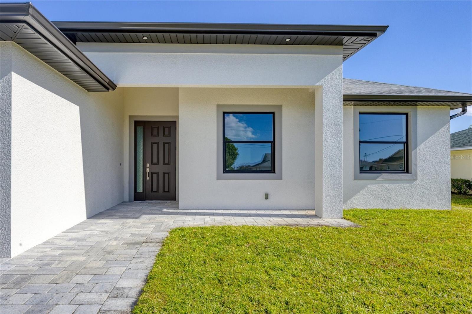 9 Bunker Pl, Rotonda West, FL 33947 — photo 8 of 36