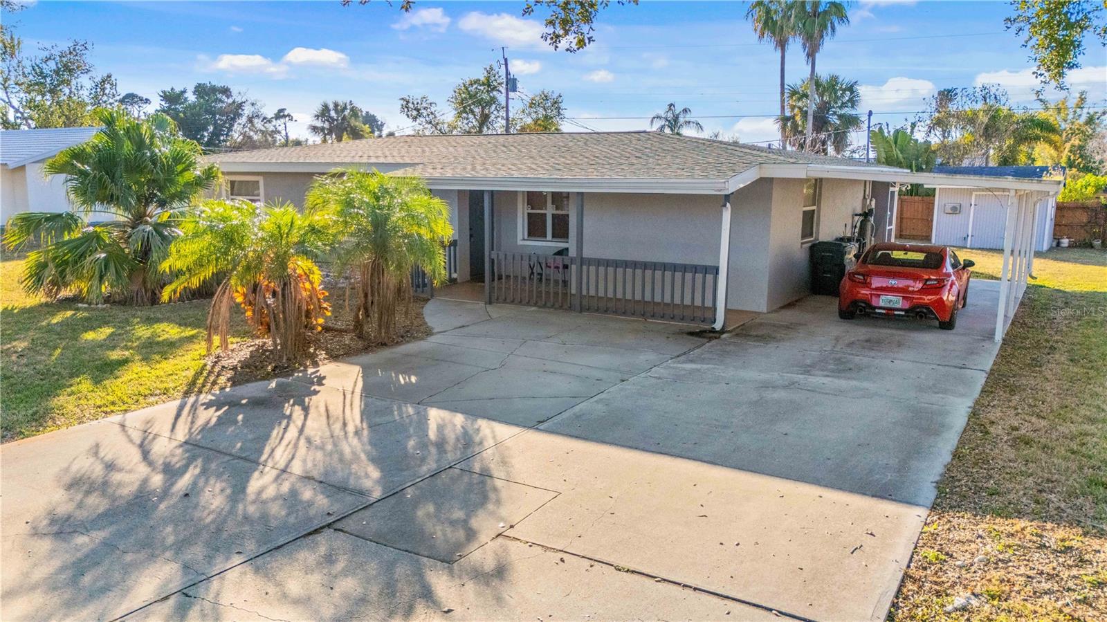 524 Sarabay Rd, Osprey, FL 34229 — photo 3 of 41