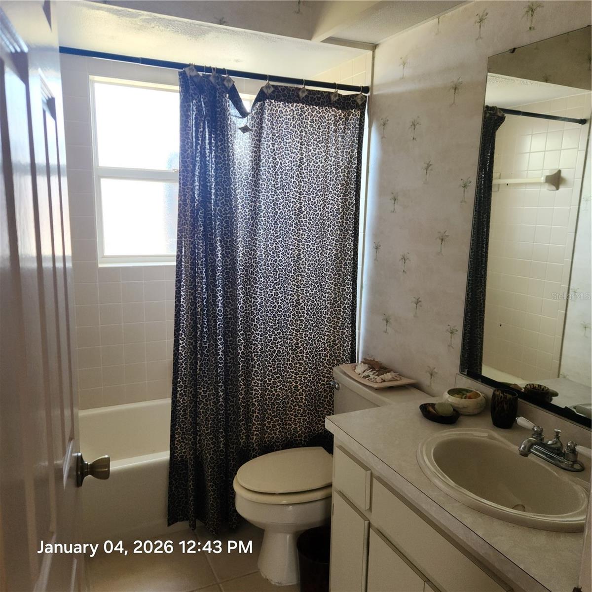524 Sarabay Rd, Osprey, FL 34229 — photo 31 of 41