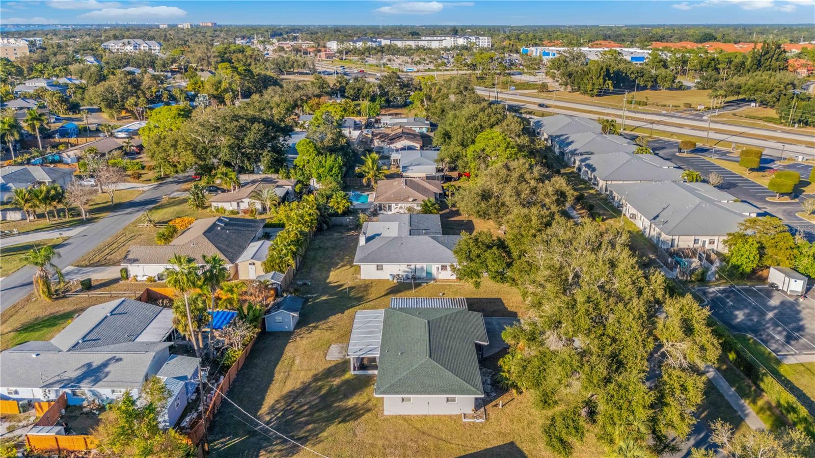 524 Sarabay Rd, Osprey, FL 34229 — photo 7 of 41