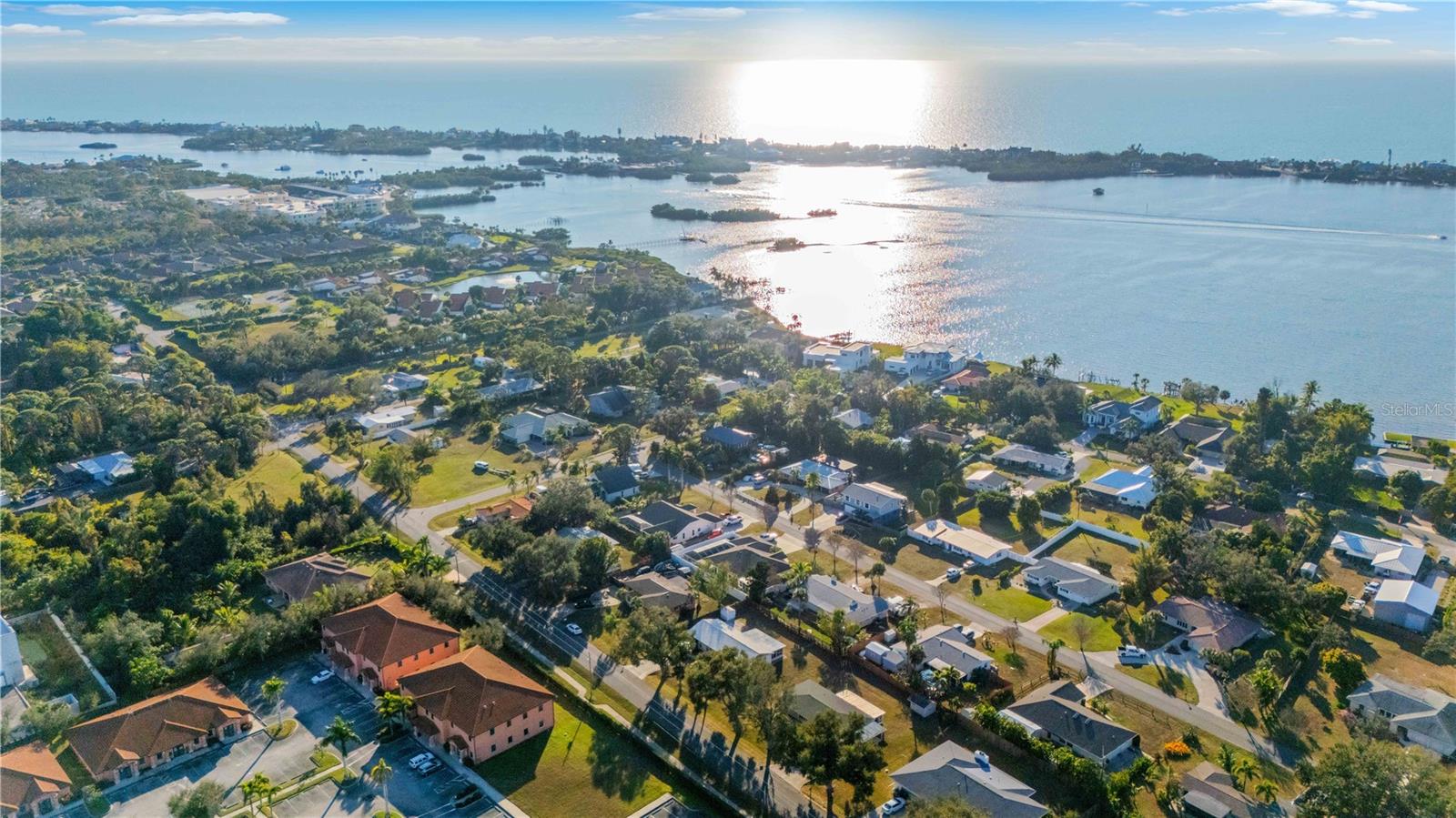 524 Sarabay Rd, Osprey, FL 34229 — photo 9 of 41